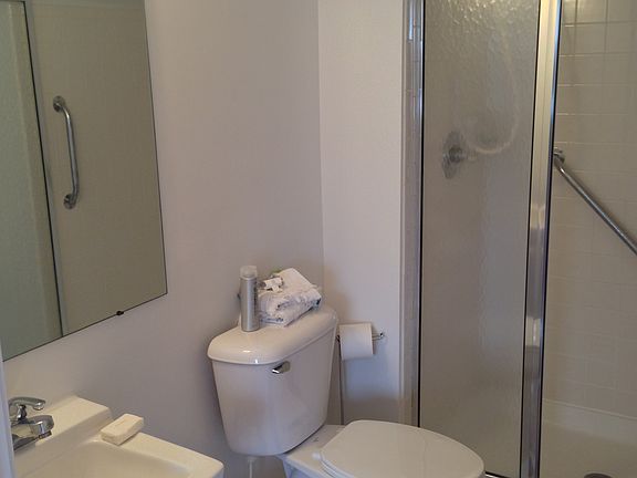 3rd image of 21699 Adams Dr