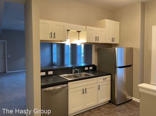 1650 Summit St UNIT B, Kansas City, MO 64108