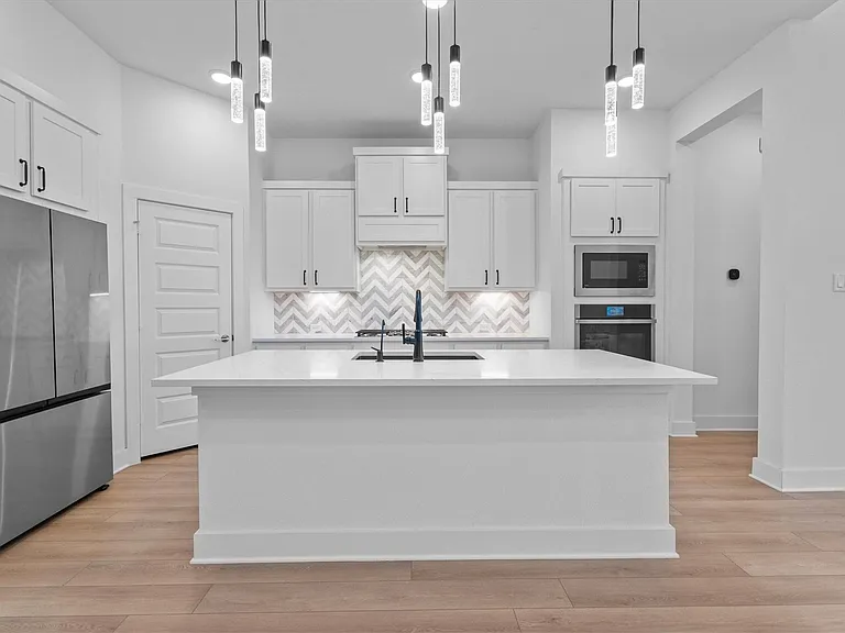 5030 Valley Wind Ct — Photo 10