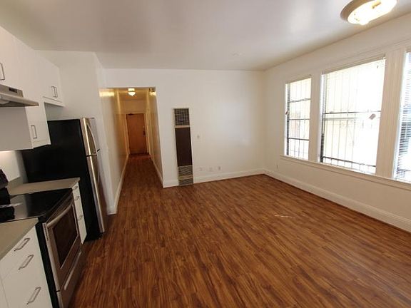 3rd image of 1435 Eddy St APT 1