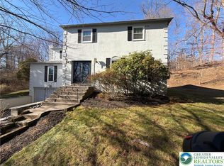 639 Heather Ln, Bryn Mawr, PA 19010