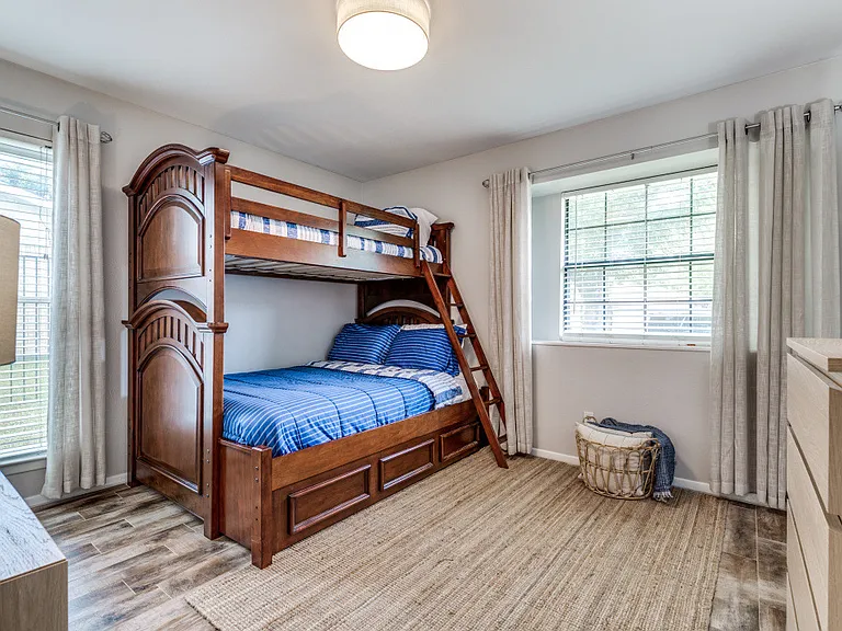 Chaparral Ct — Photo 19