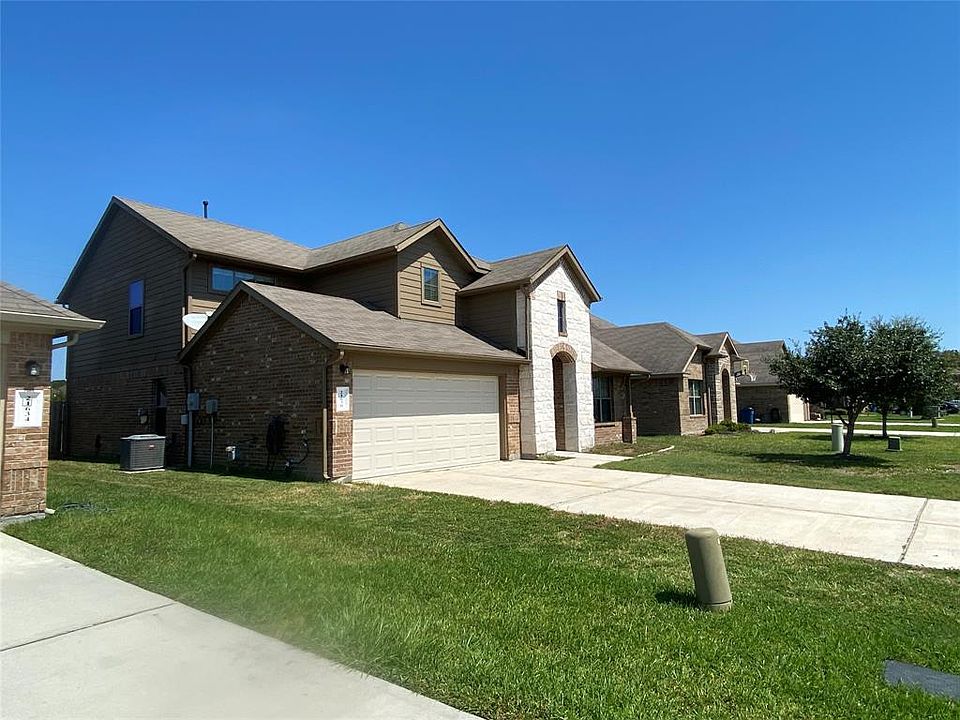 1st image of 21630 Cavallo Ln