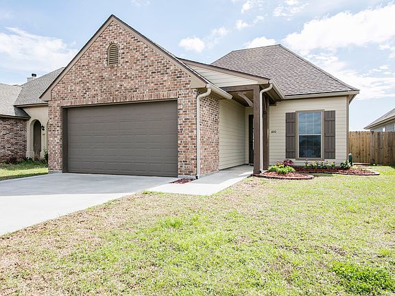 2nd image of 600 Highland View Dr