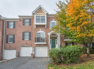 11 Spring Hill Cir, Wayne, NJ 07470
