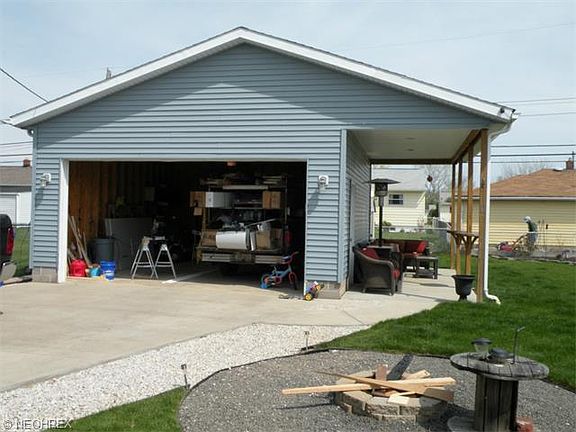 2nd image of 16110 Birchcroft Dr