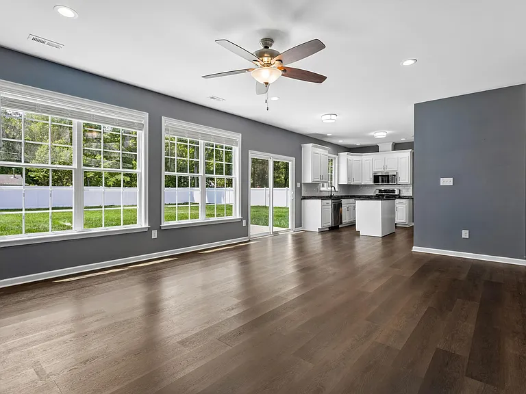 101 Sycamore Ln — Photo 25