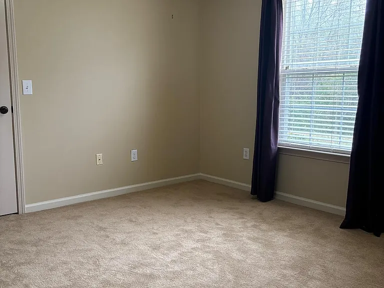 503 Pelham Square Way — Photo 18