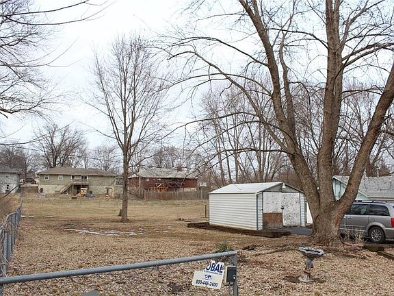 5th image of 6932 Farrow Ave