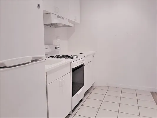 Rented by Corcoran | media 22