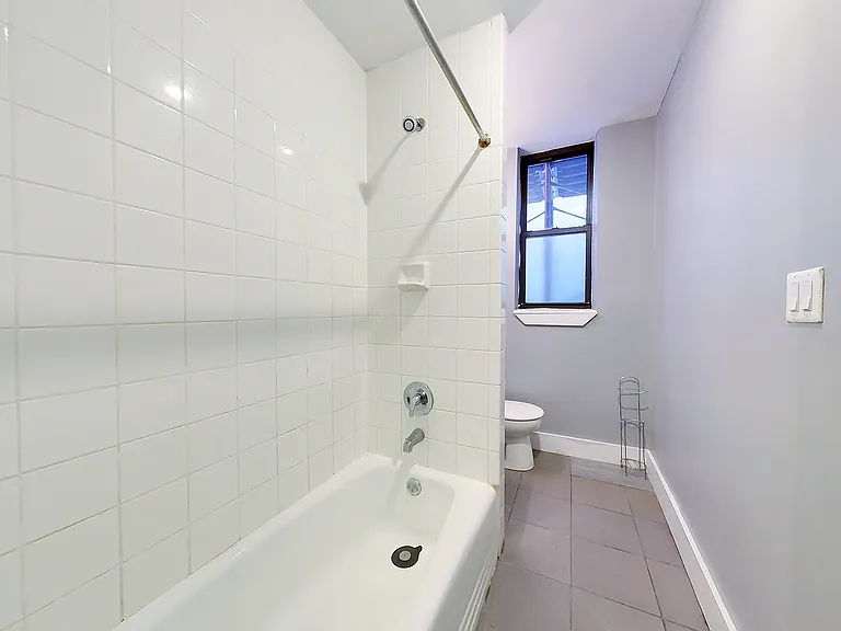 74 Eldert St #26 — Photo 6