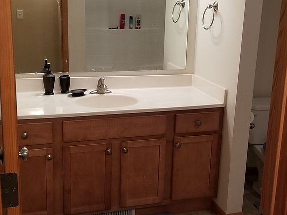 Master Bathroom 13'X14'