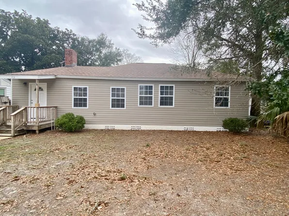 113 SE Gilliland Rd, Pensacola, FL 32507