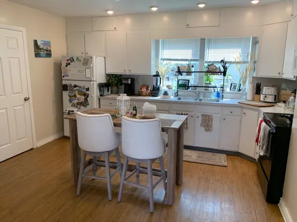 5 Utica St, Clinton, NY 13323