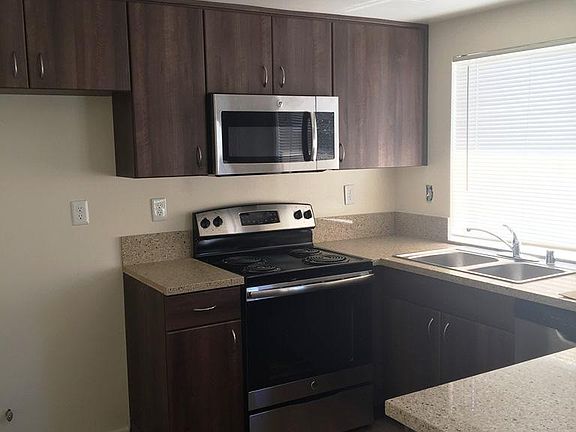 2nd image of 223 N Pennsylvania Ave APT A