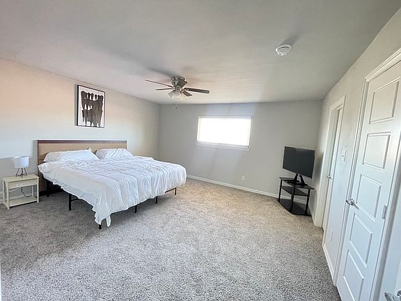 2nd image of 17 E Creek Dr #85