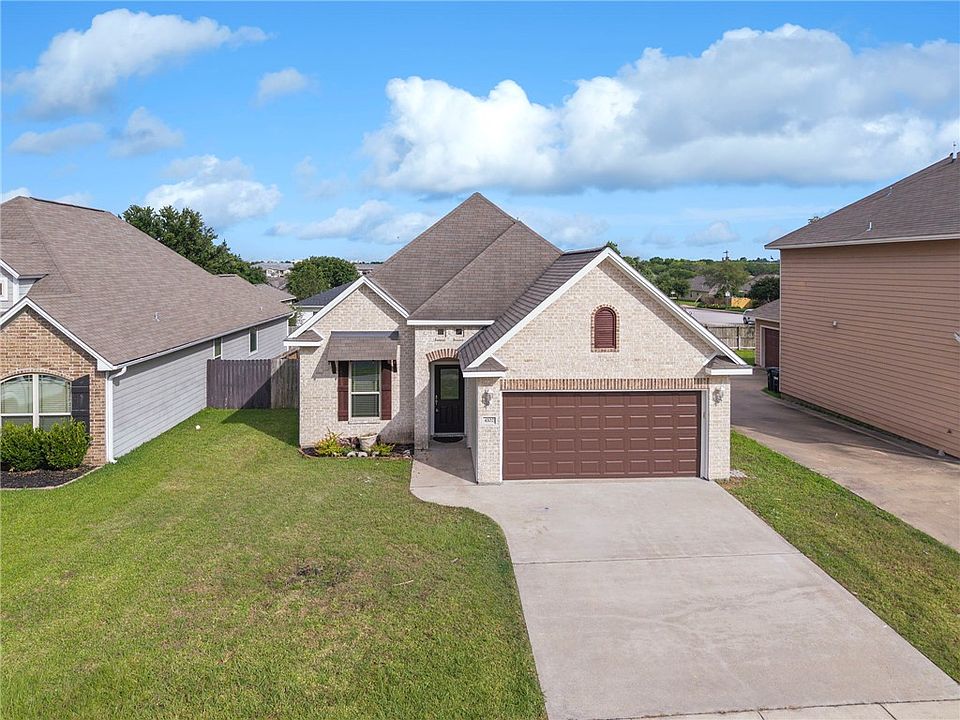 1st image of 4102 Whispering Creek Dr