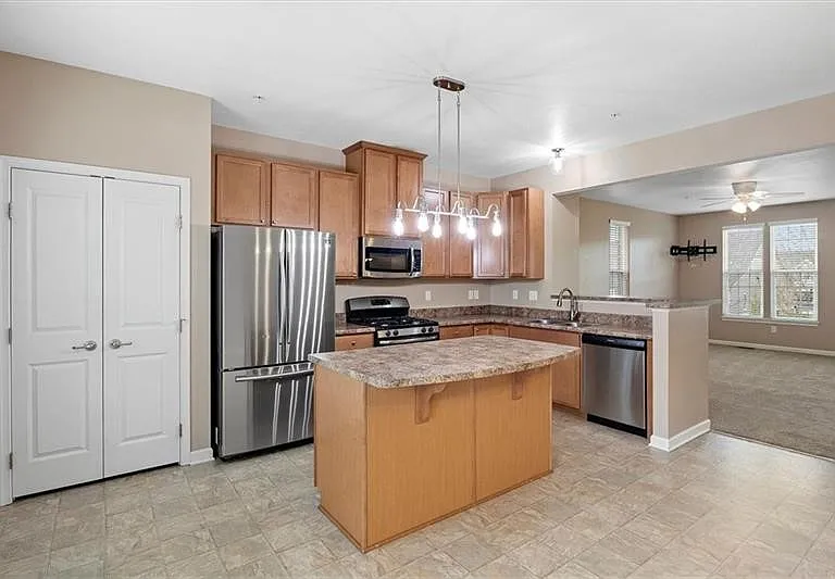 1922 Georgetown Dr — Photo 20