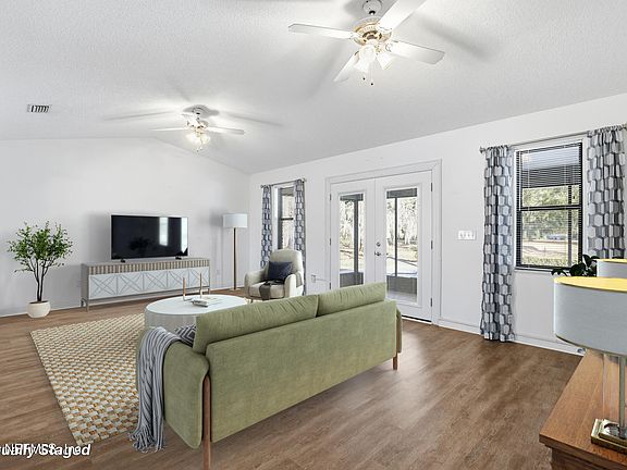 5th image of 589 SE 71ST Street