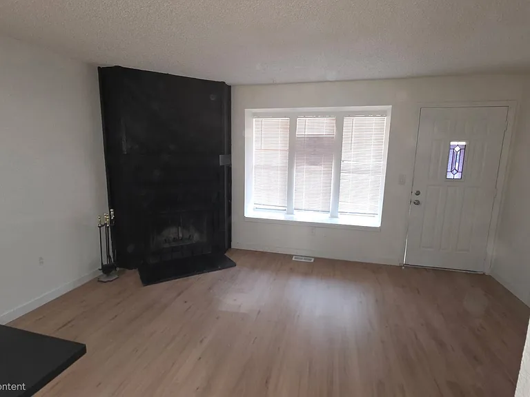 18131 E Arizona Ave #C — Photo 3
