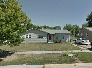 3302 Grandview Dr, Rapid City, SD 57701