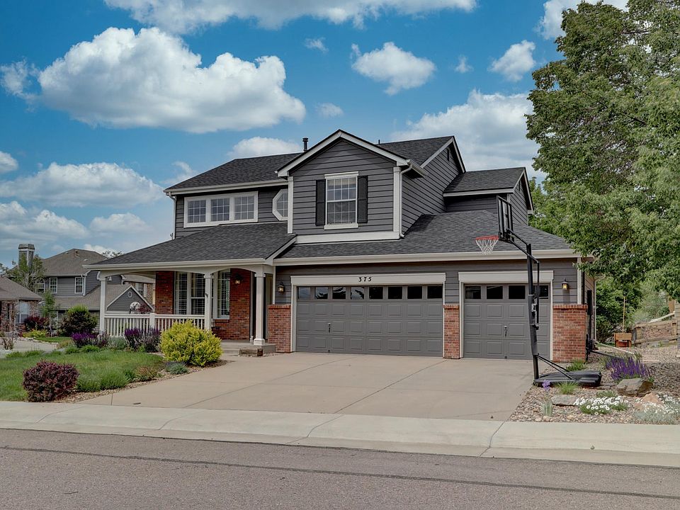 Three Car Garage