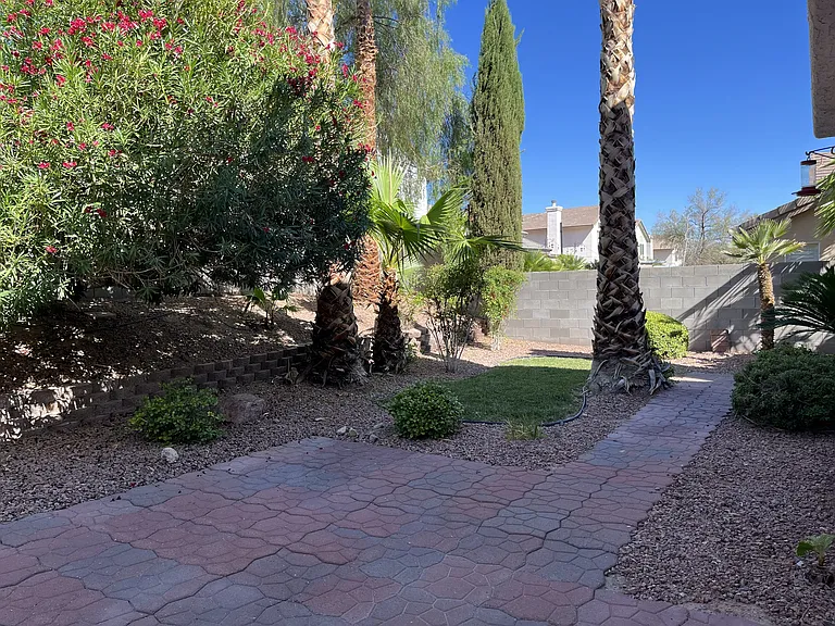291 Manzanita Ranch Ln — Photo 3