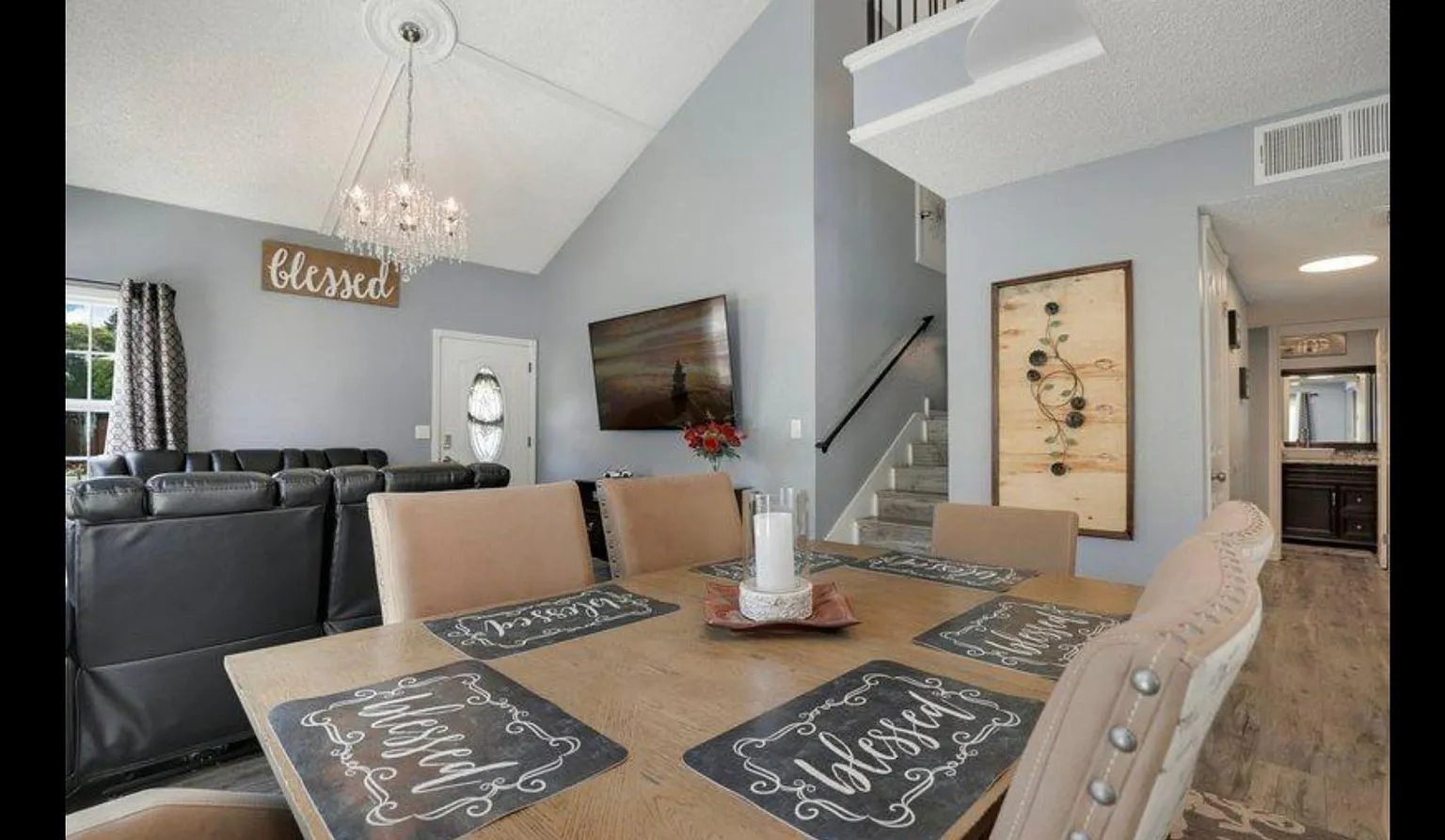 6131 Sun Dial Way photo 1
