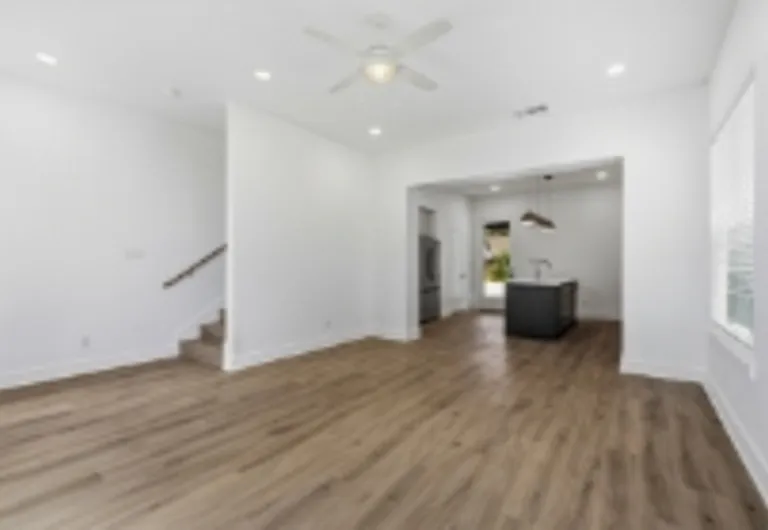 3323 S University Dr — Photo 12