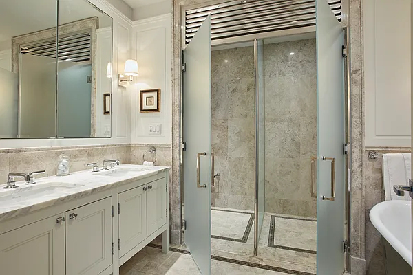 Rented by Brown Harris Stevens | media 25