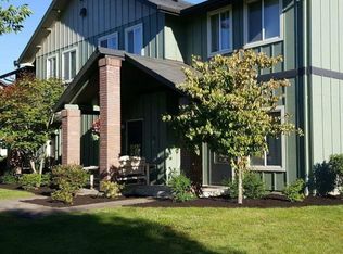 634 Lasalle St APT 3, Harrisburg, OR 97446