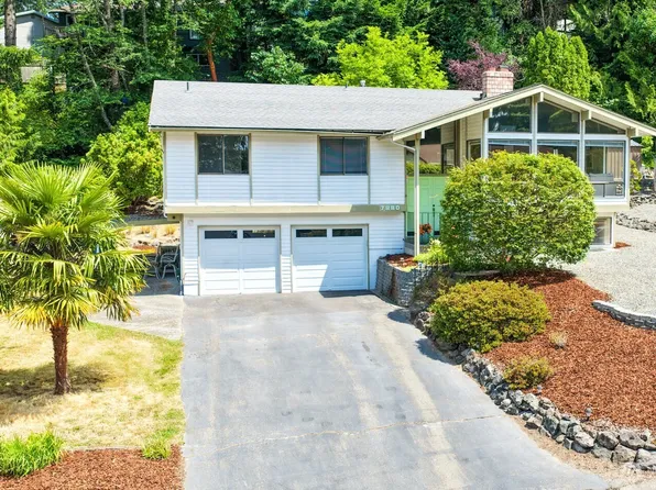 7880 NE Forest Ridge Lane, Bremerton, WA 98311