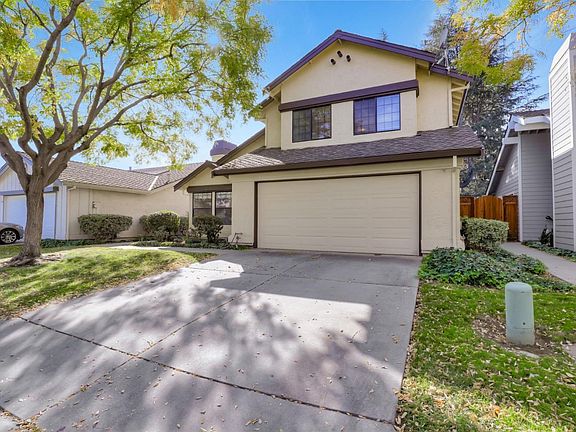 2nd image of 2290 Bayo Claros Cir