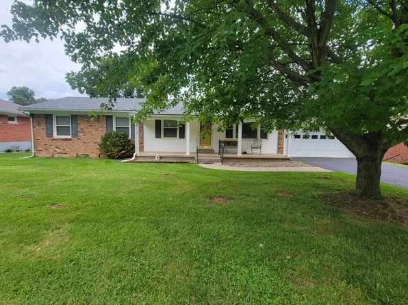 917 Collins Ln, Frankfort, KY 40601