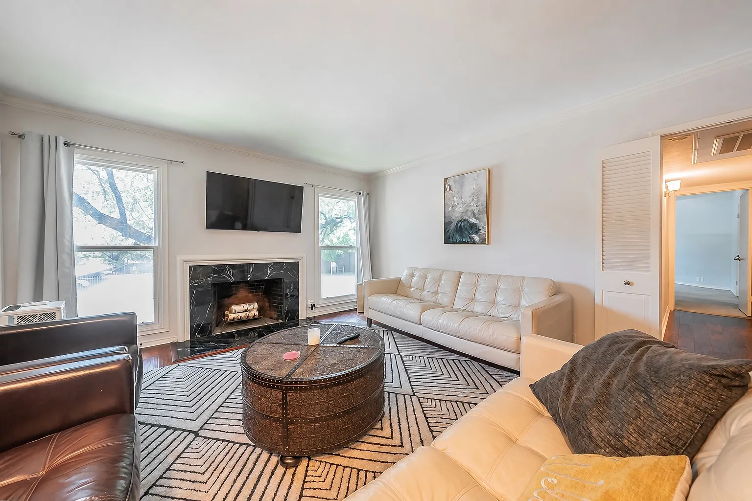 2 bed, 1421 sqft, $3,150 — Photo 4