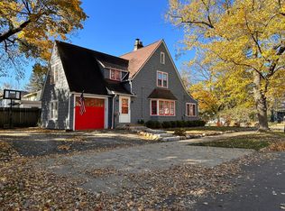 1437 Hillcrest Ave, Kalamazoo, MI 49008