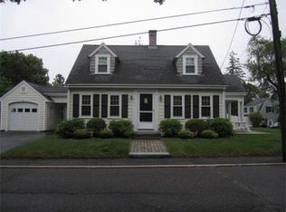 1 Harding Ave, Plymouth, MA 02360