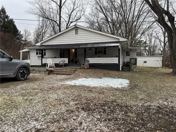 167 Scenic Dr, Greensburg, PA 15601