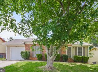 2078 Marbut Ln, Lithonia, GA