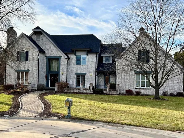 3016 Oakville Woods Ct, Saint Louis, MO 63129