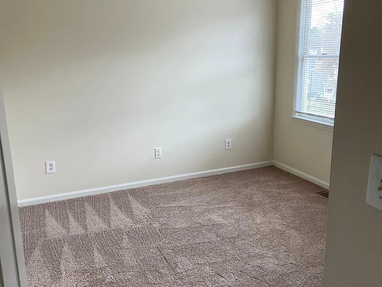 1607 Oakland Hills Way — Photo 11