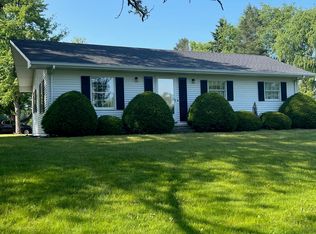 6570 Lapeer Rd, North Street, MI 48049