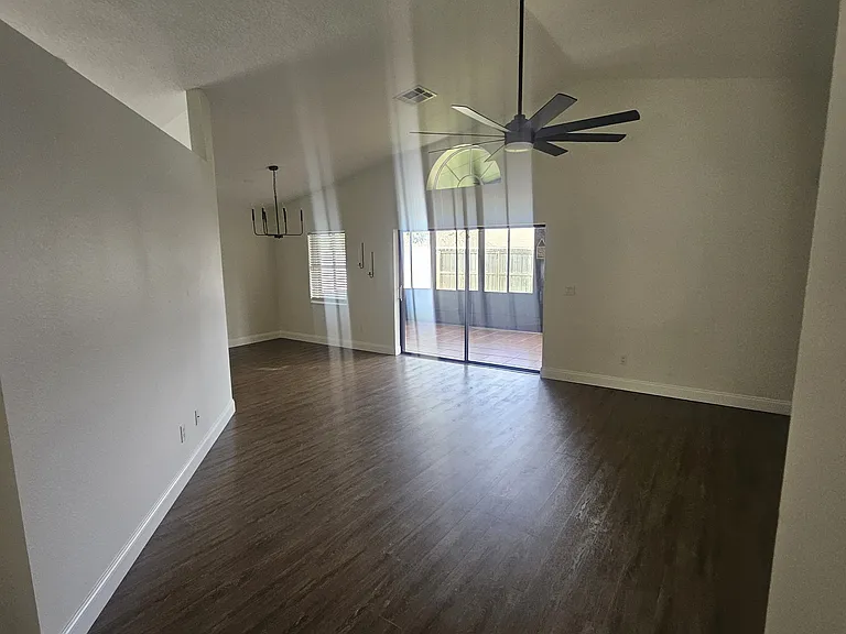 1712 Erin Brooke Dr — Photo 16