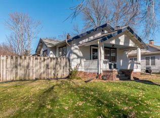 717 10th St, Ames, IA 50010