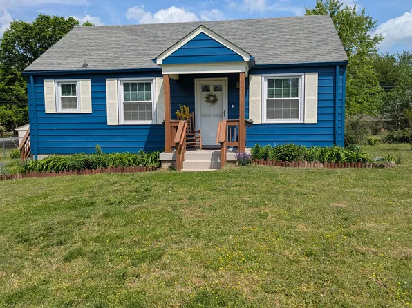1302 Kermit Dr, Nashville, TN 37217