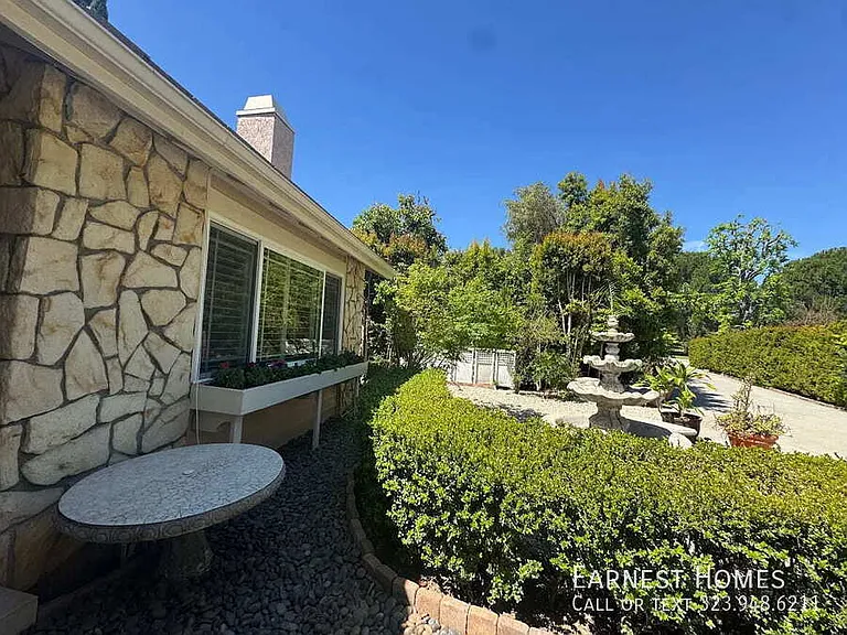 7814 Woodhall Ave — Photo 36