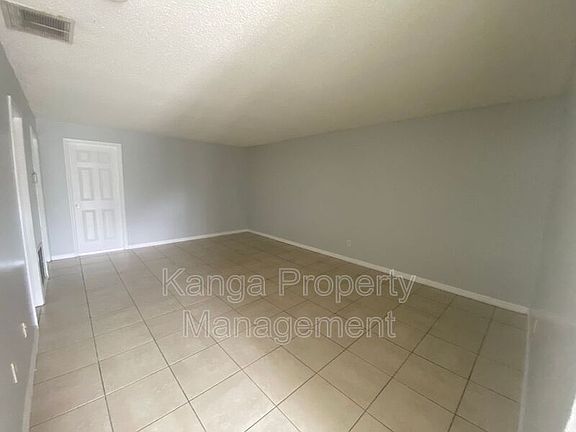 5th image of 3208 Louisiana Ave APT 5
