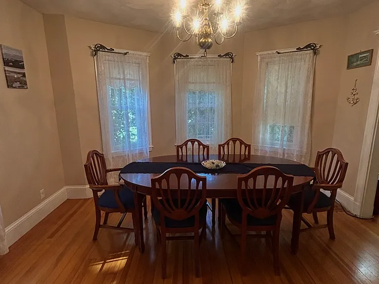 92 Schiller Rd — Photo 11