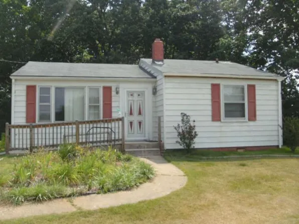 1031 Mountain Rd, Martinsville, VA 24112