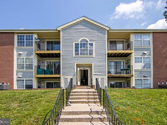2nd image of 105 Water Fountain Way Unit 302